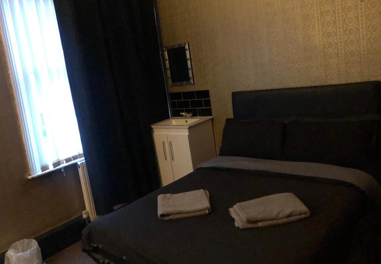 The Imperial Hotel Warrington Eksteriør billede